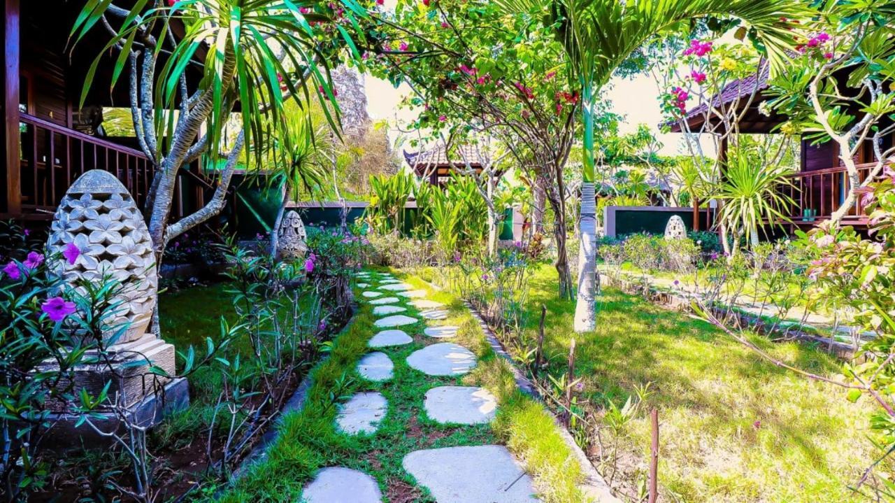 Pasih Kauh Villas Nusa Lembongan  Exterior photo
